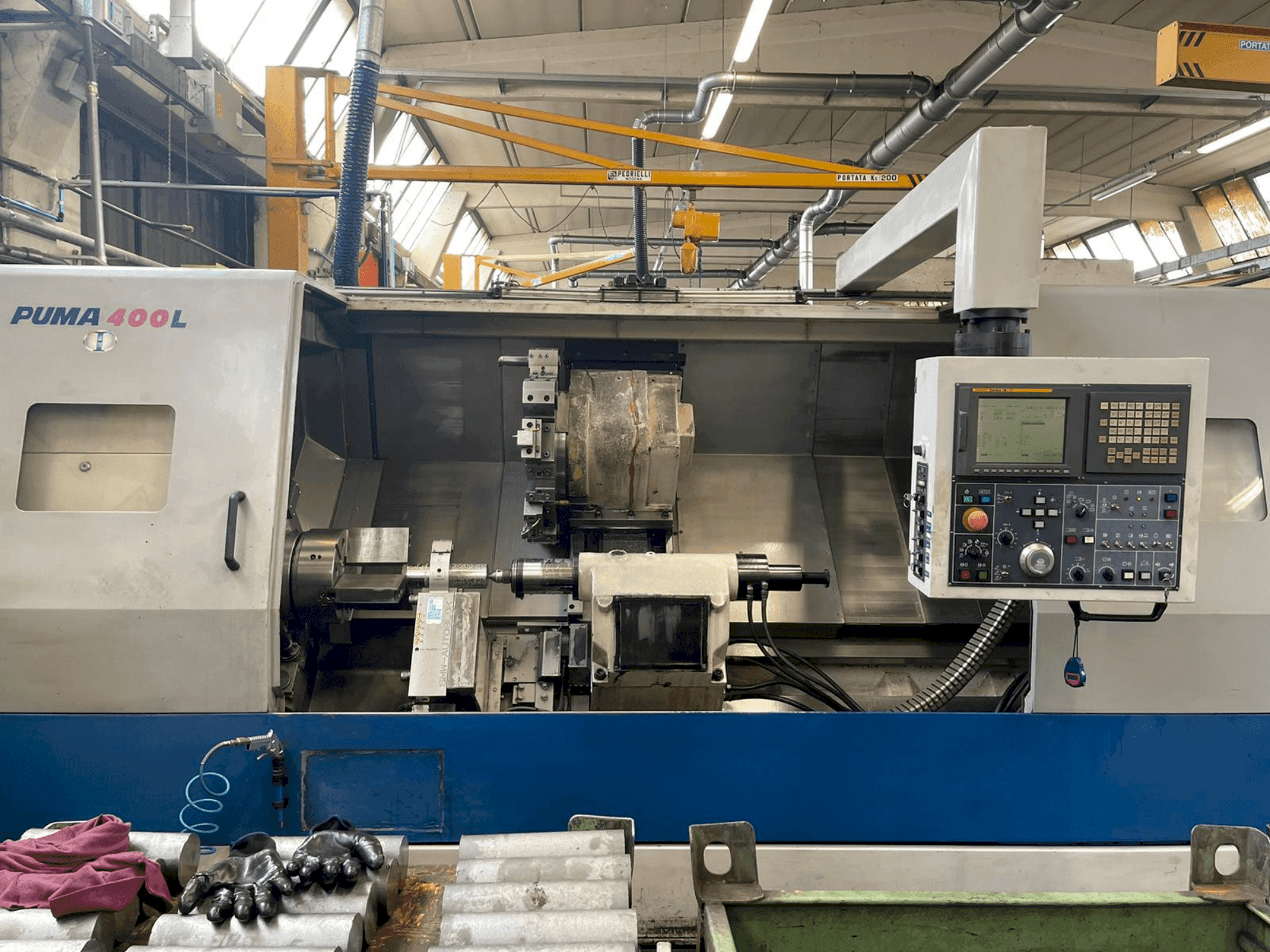 Вид станка DAEWOO PUMA 400 LA  спереди