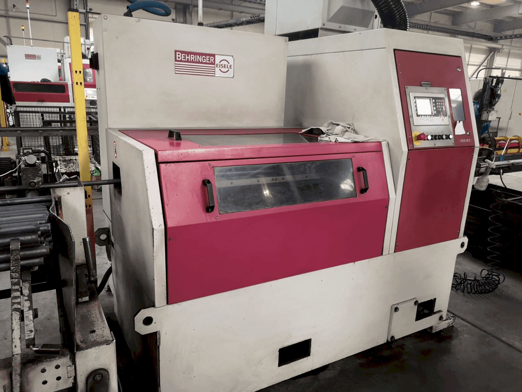 Вид станка Behringer EISELE HCS-90E  спереди