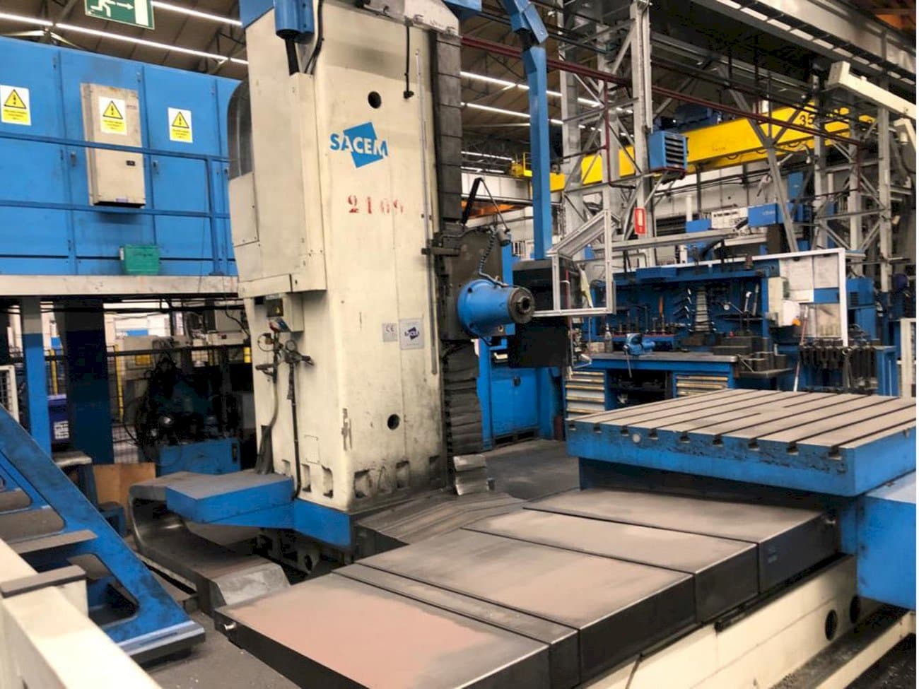 Вид станка Sacem									 MSMG - XC/110-C/N  спереди