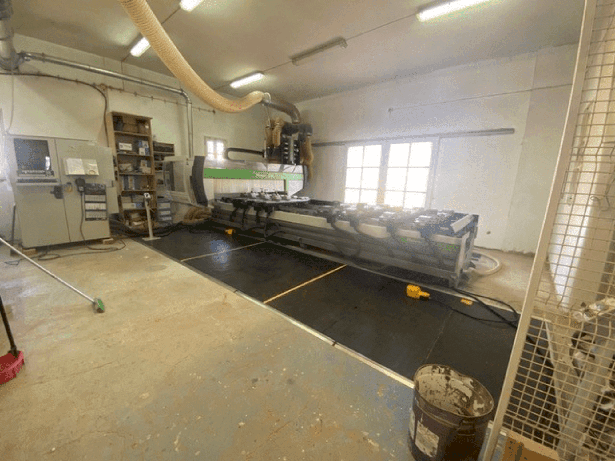 Вид станка BIESSE ROVER C 9.50  спереди