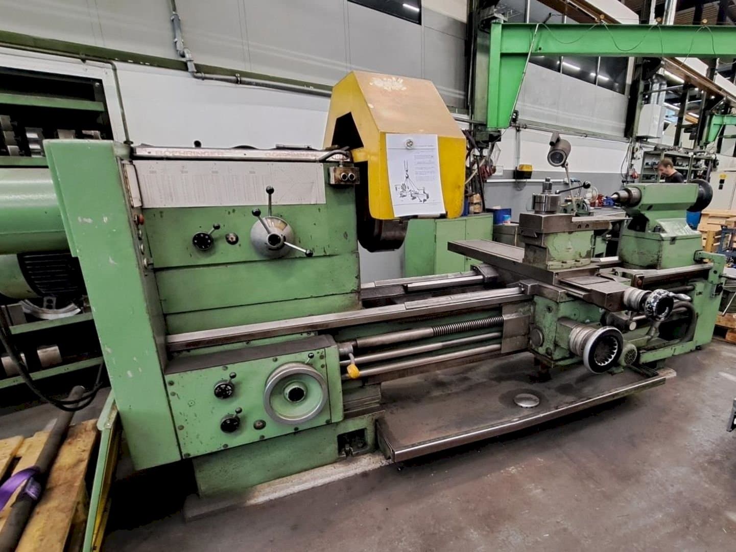 Вид станка BOEHRINGER VDF V 800  спереди