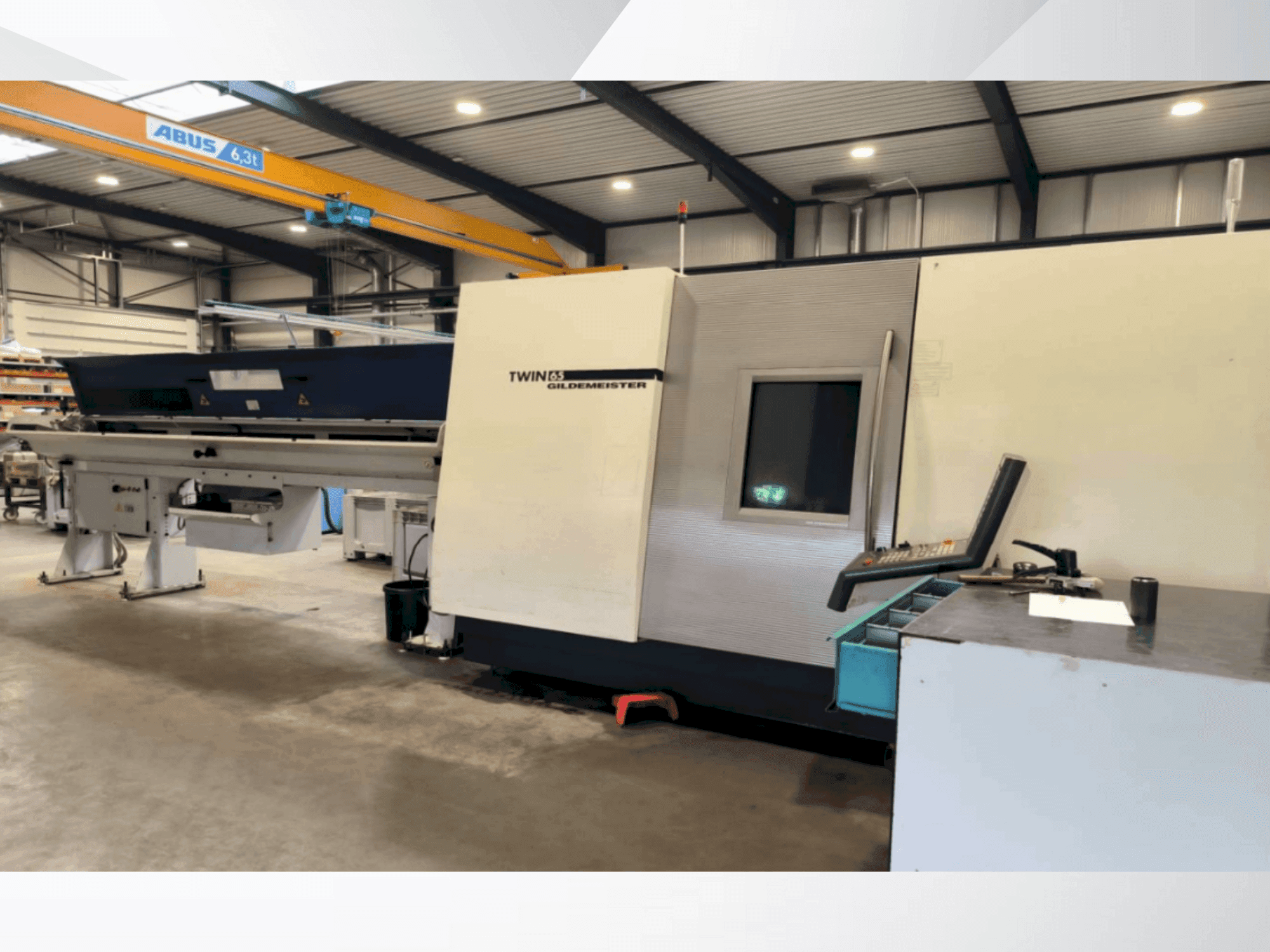 Вид станка DMG Gildemeister Twin 65  спереди