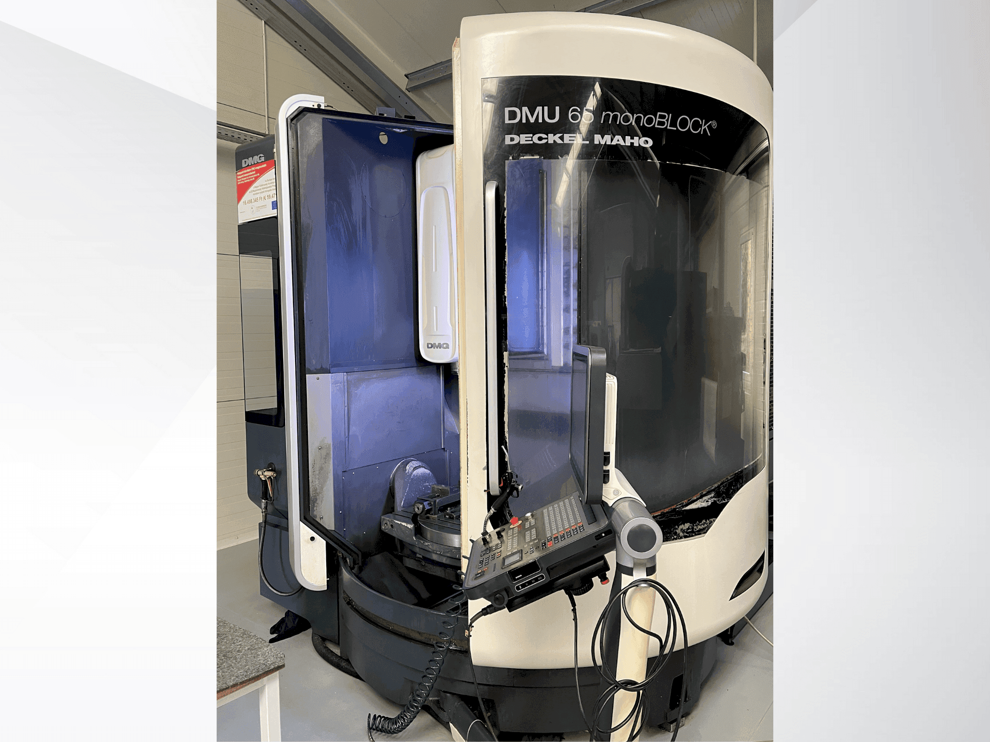 Вид станка DECKEL MAHO DMU 65 monoBLOCK  спереди