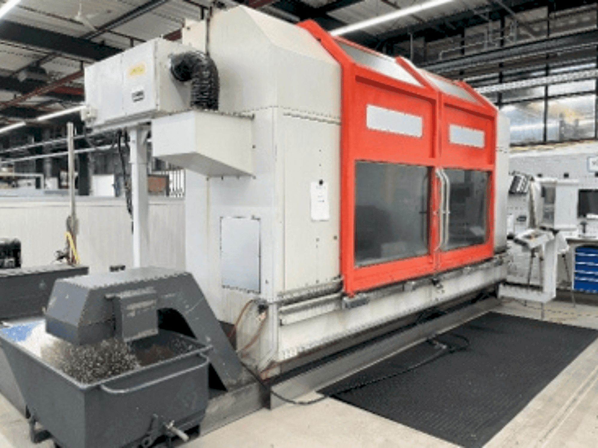 Вид станка Matec 30L  спереди