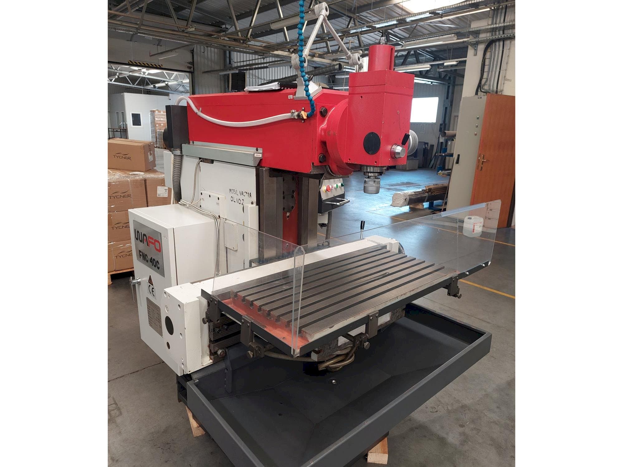 Вид станка WAFO FNC 40C  спереди