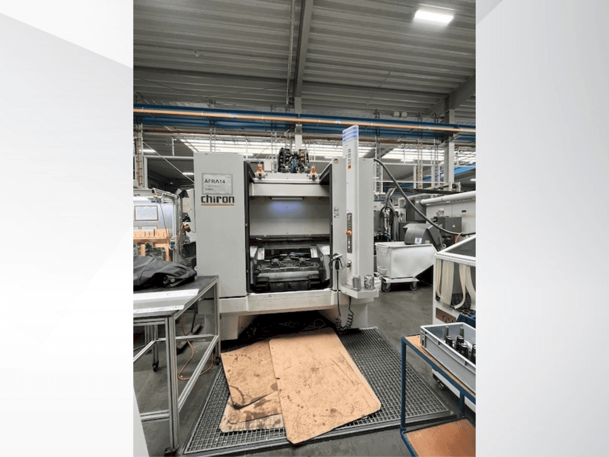 Вид станка CHIRON DZ 18 W  спереди