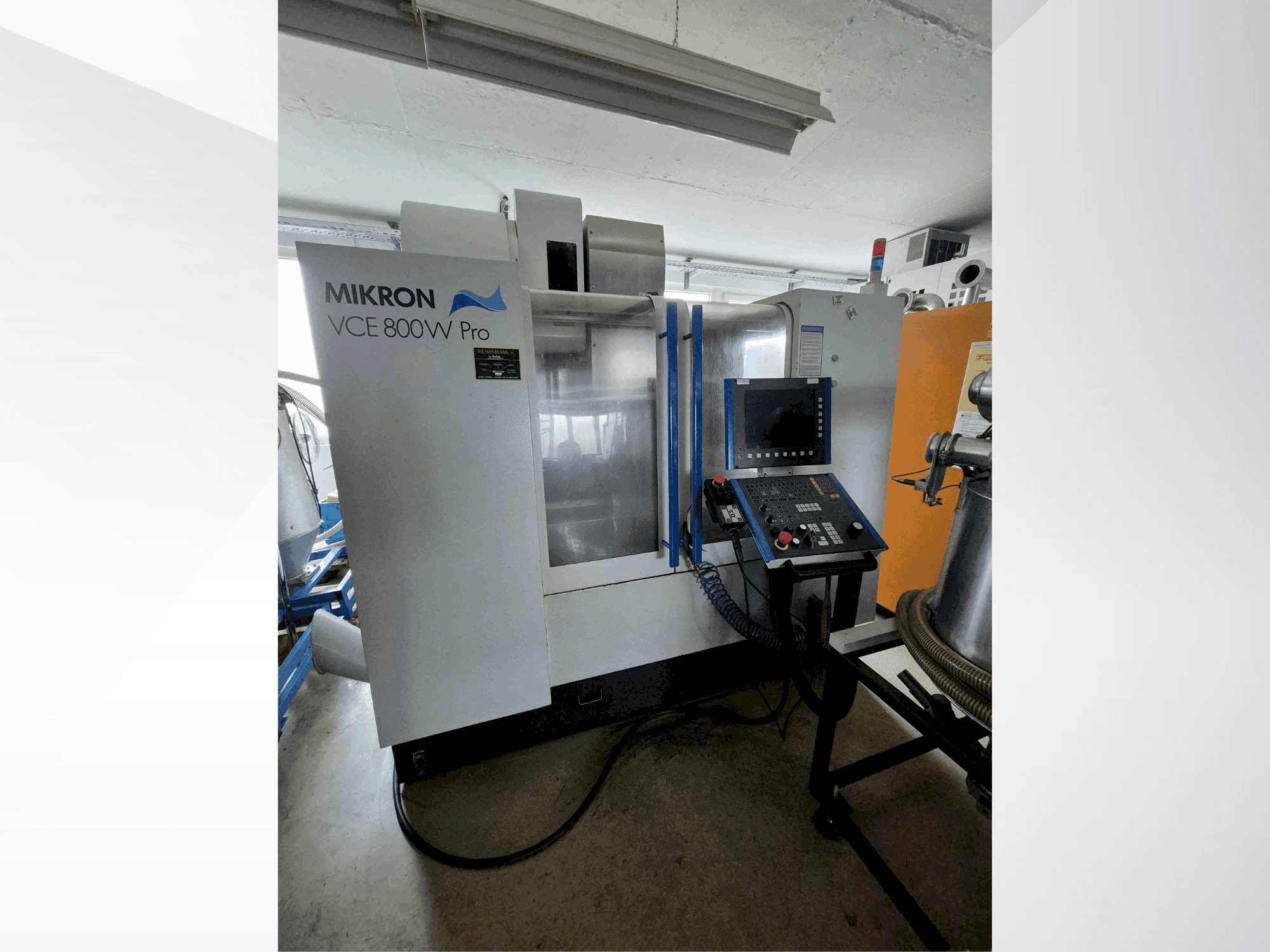 Вид станка MIKRON VCE 800W Pro  спереди