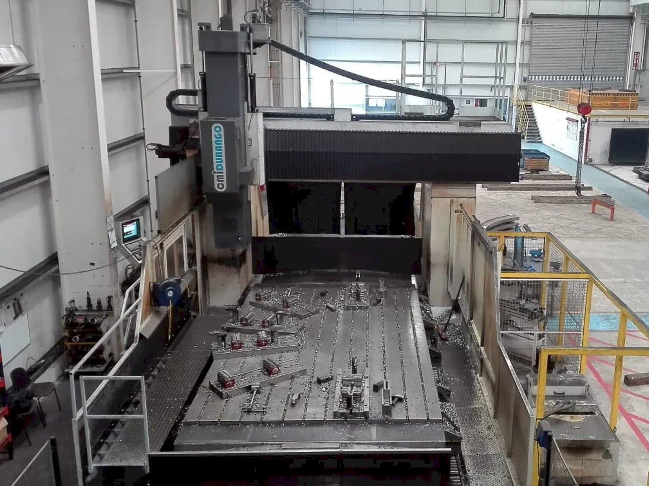 Вид станка cmiDURANGO FPF310-5000  спереди