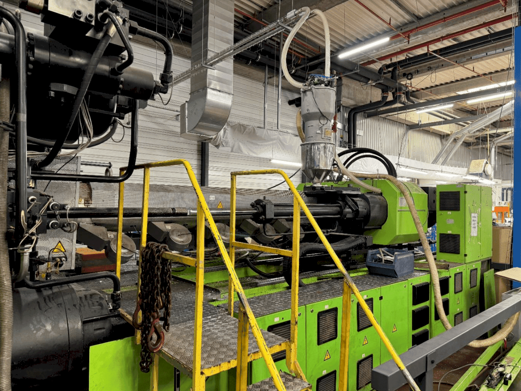 Вид станка Engel ES 16050/1100DUO  спереди