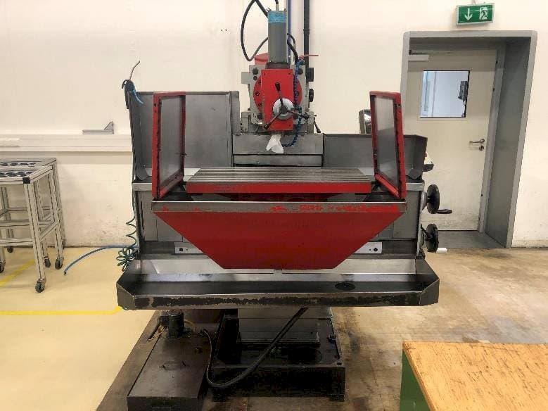 Вид станка EMCO FB5  спереди