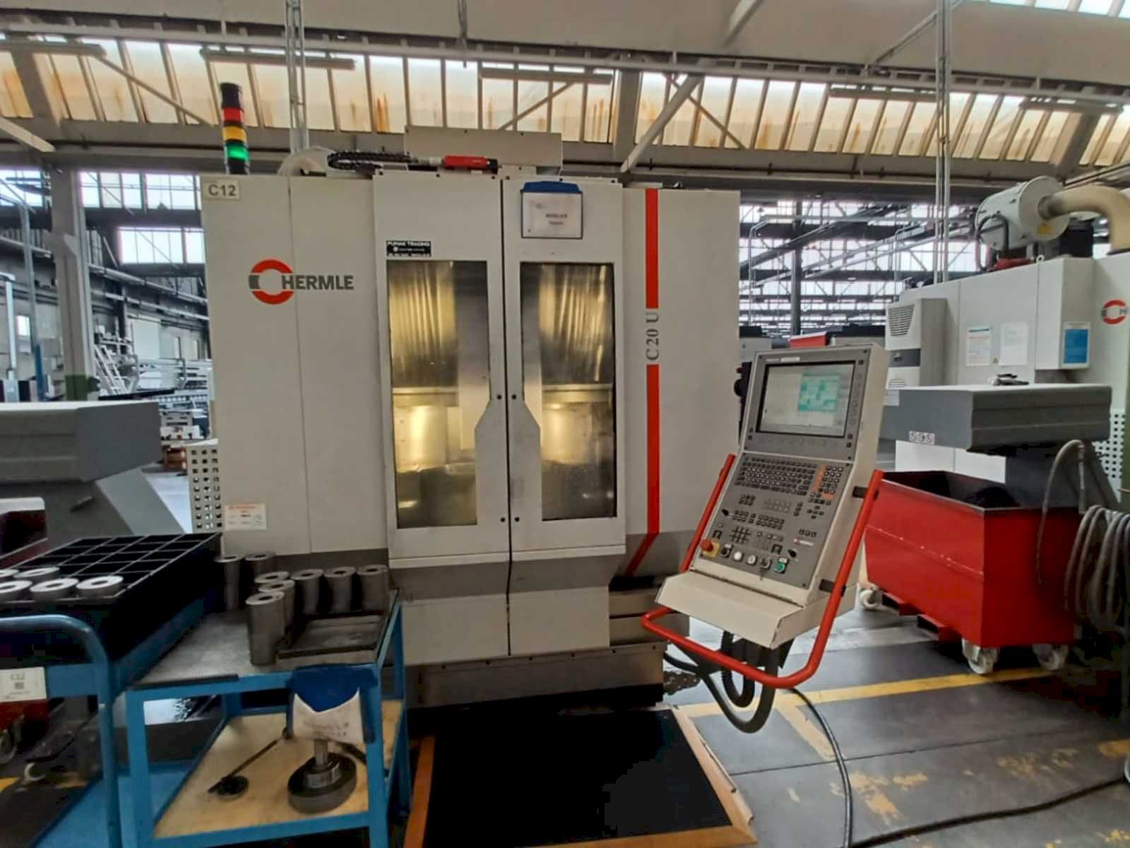Вид станка HERMLE C20U  спереди