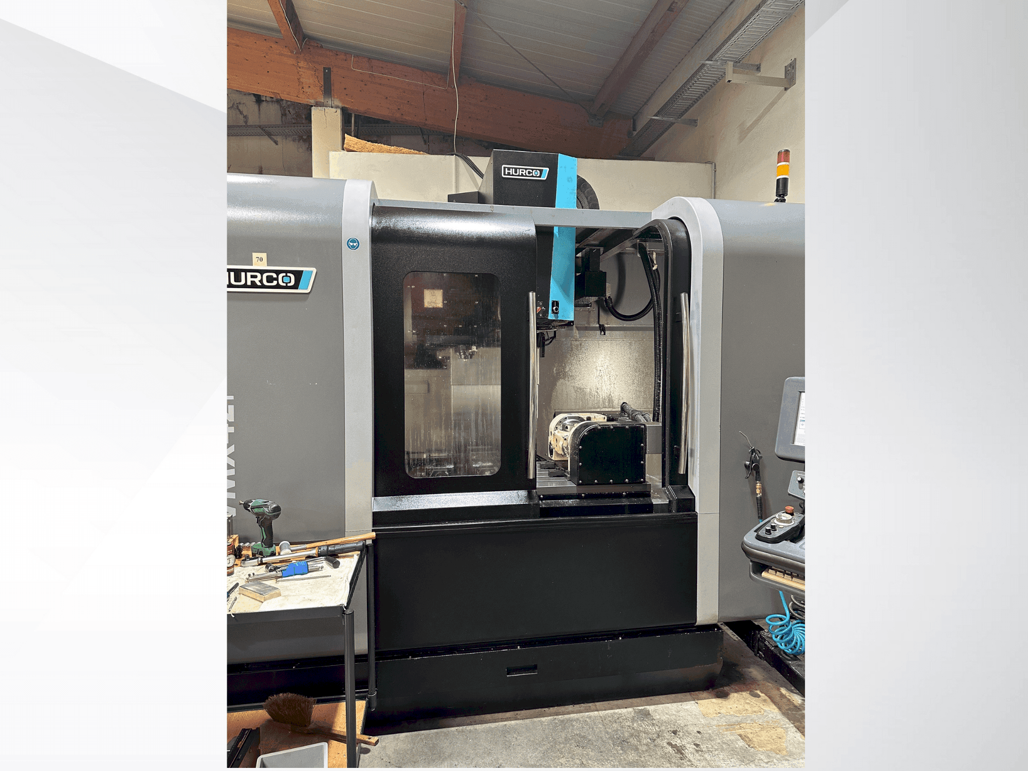 Вид станка Hurco VMX 42i  спереди