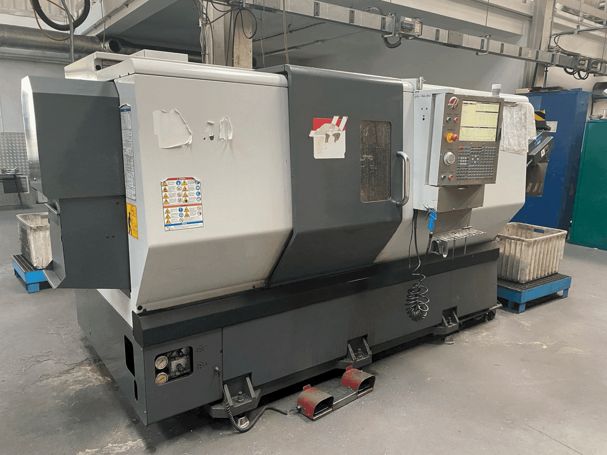 Вид станка HAAS DS-30  спереди