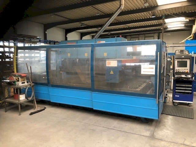 Вид станка Prima Industrie Platino 1530  спереди