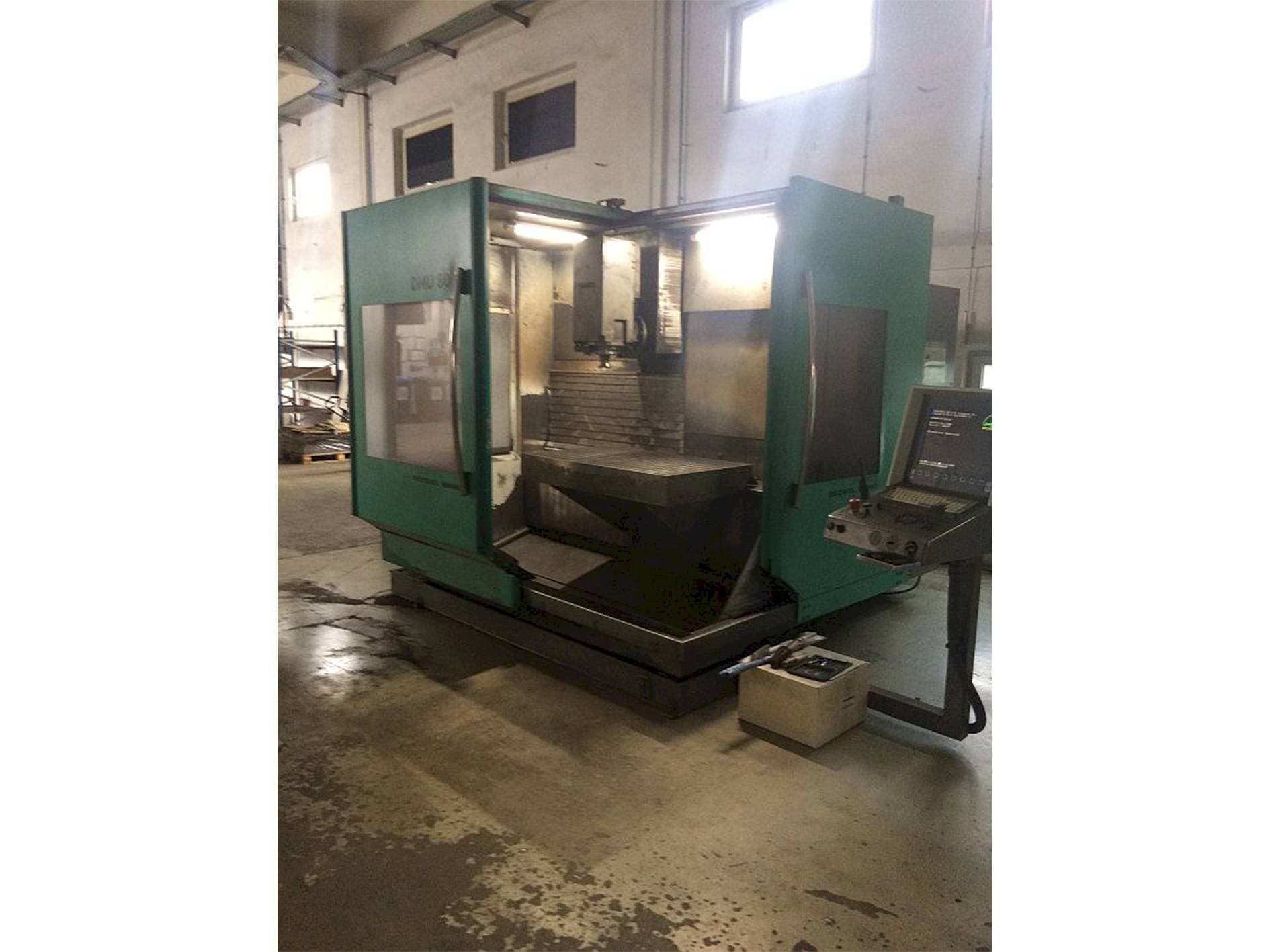 Вид станка DMG 80E  спереди