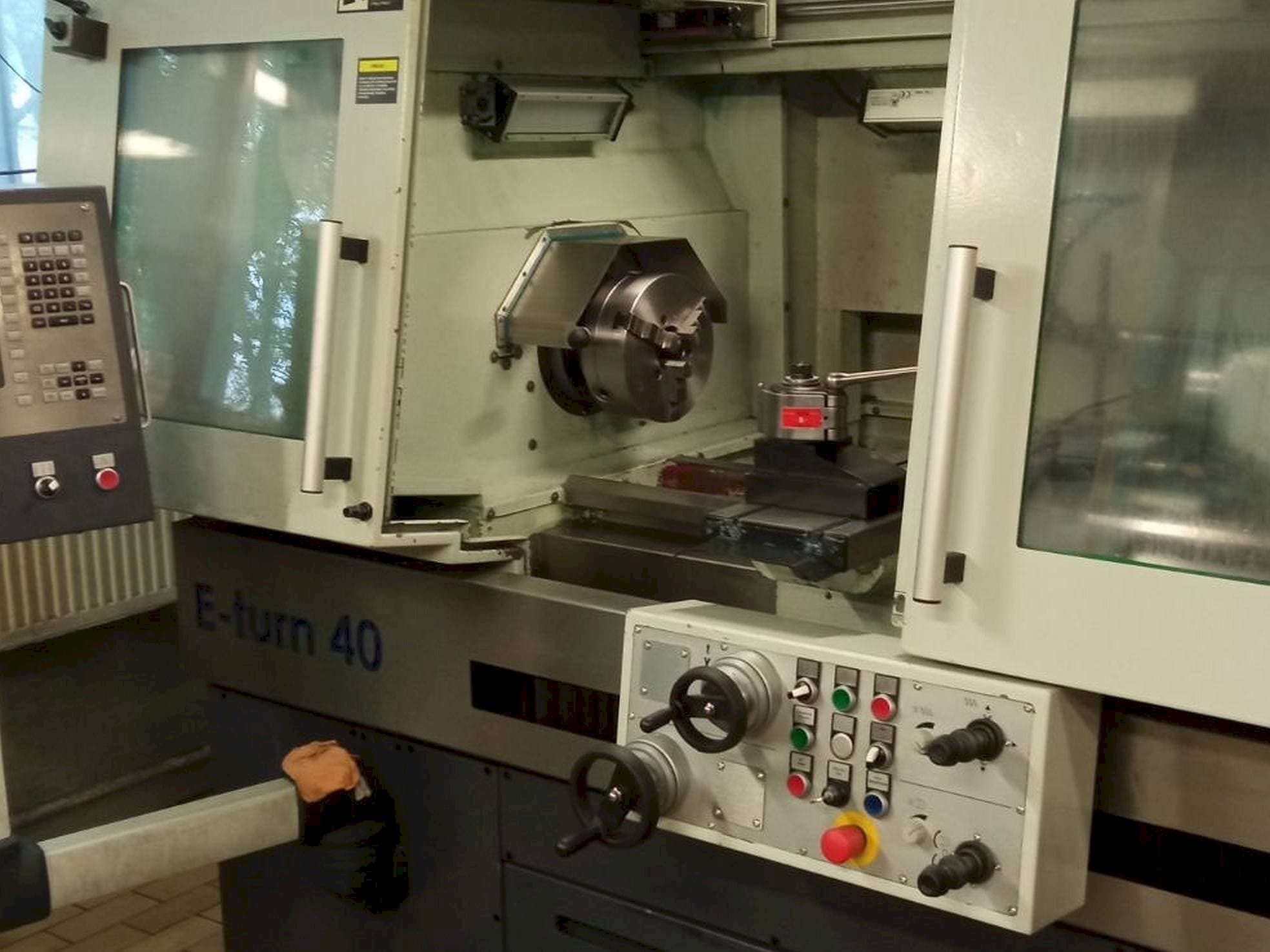 Вид станка Avia									 E-turn 40  спереди