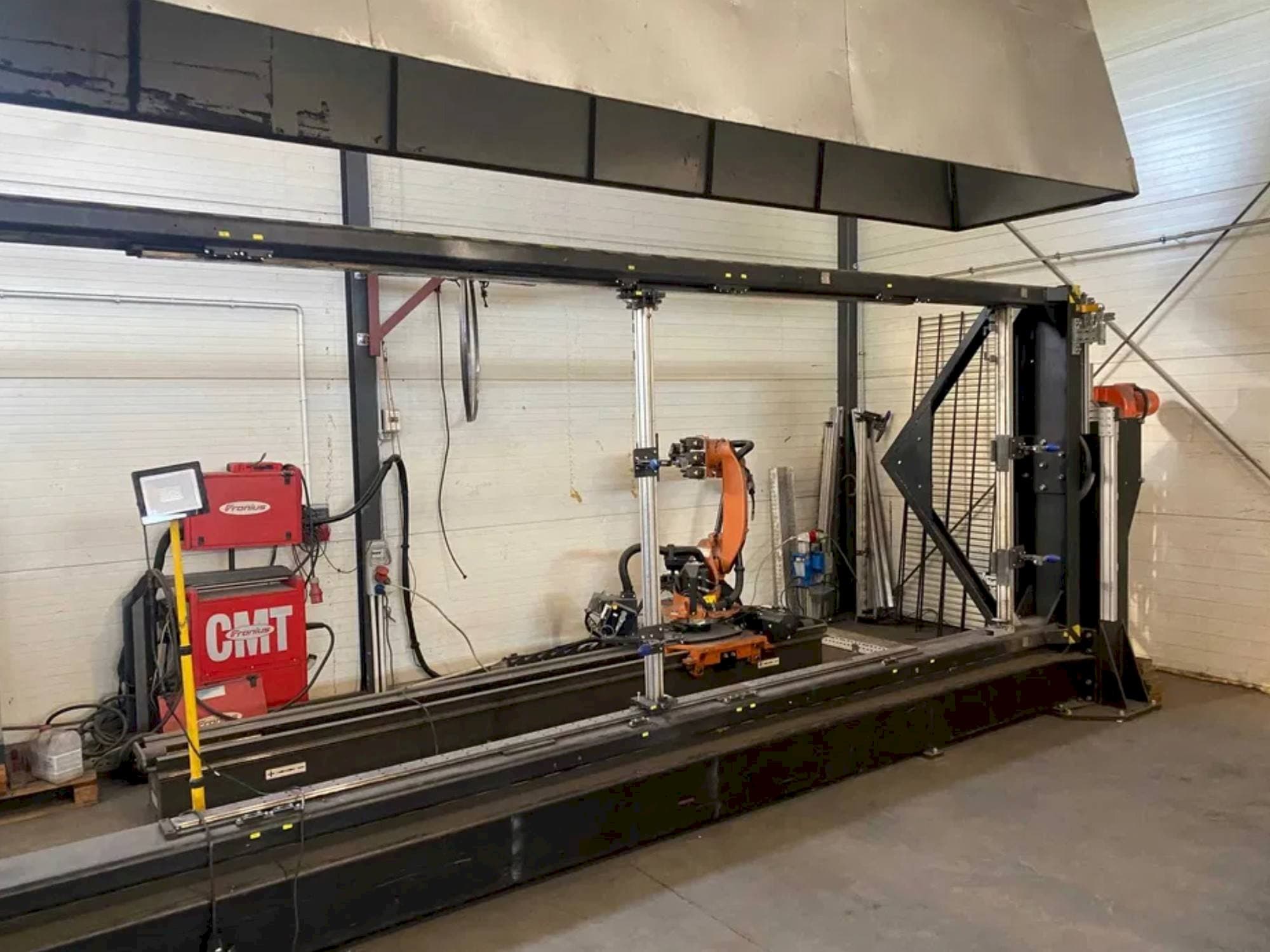 Вид станка Kronos Kjellberg KR 16 L6 ARC-C  спереди