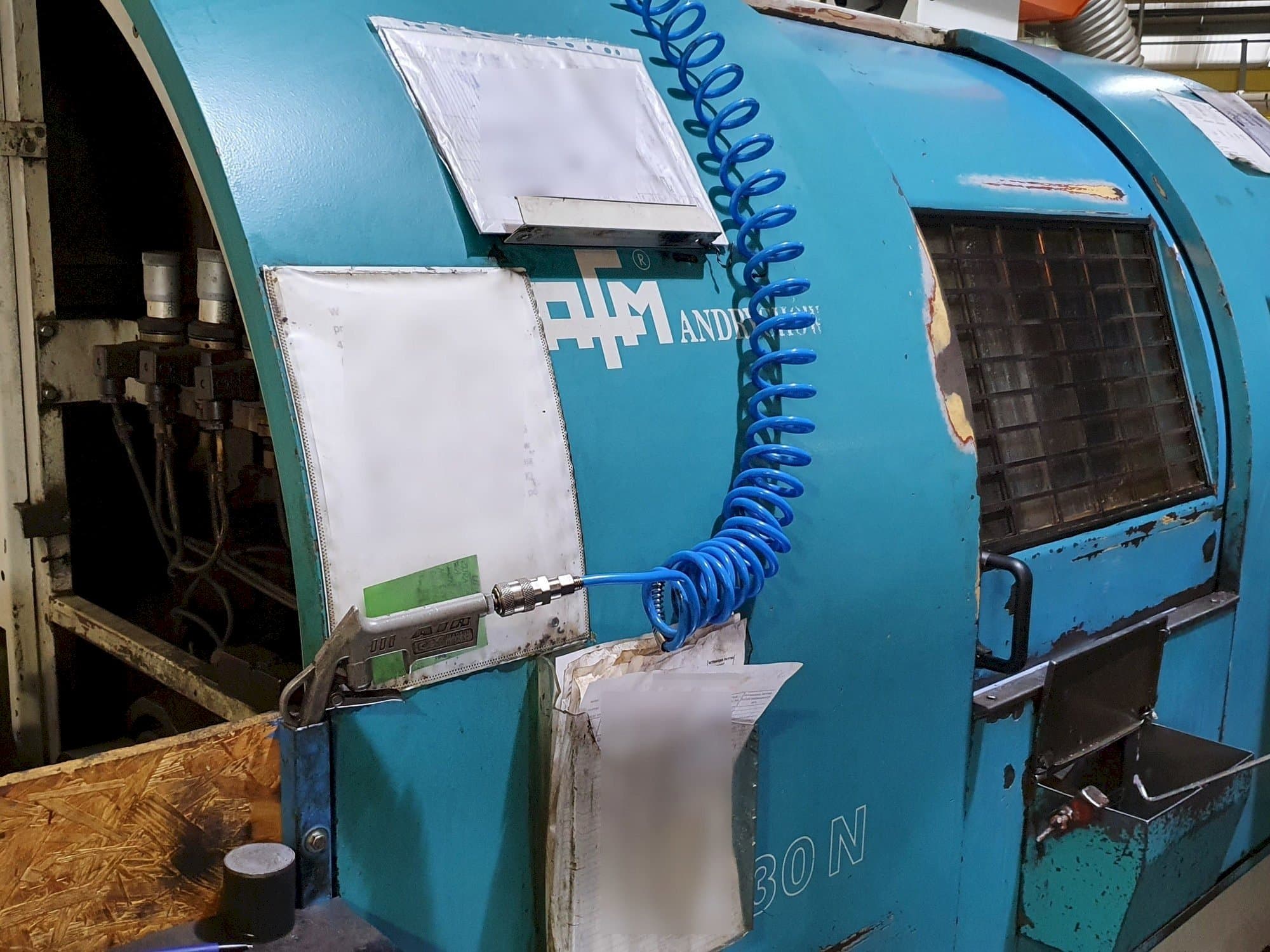 Вид станка AFM TAE-30N  спереди