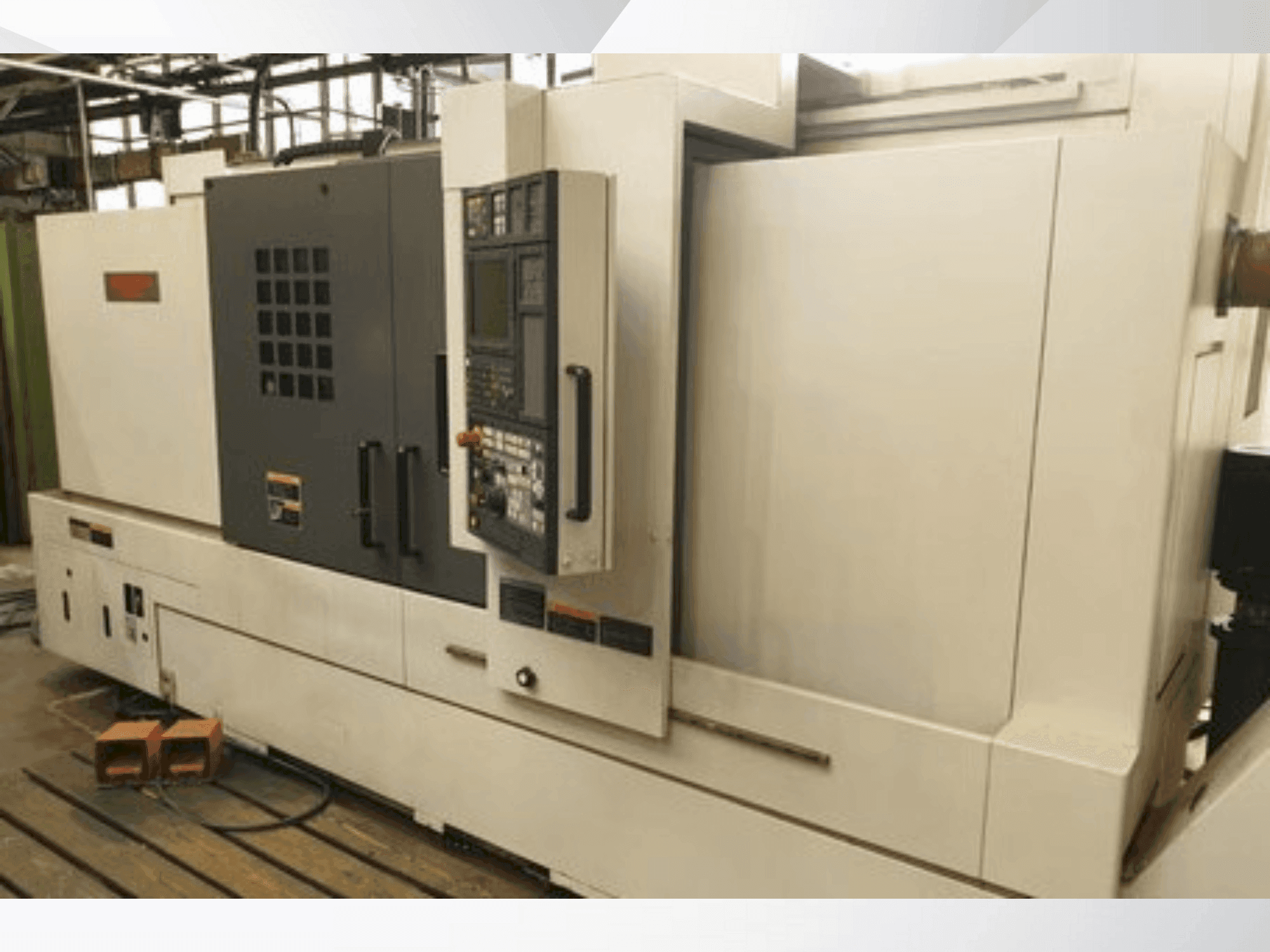 Вид станка MORI SEIKI NL2500MC  спереди