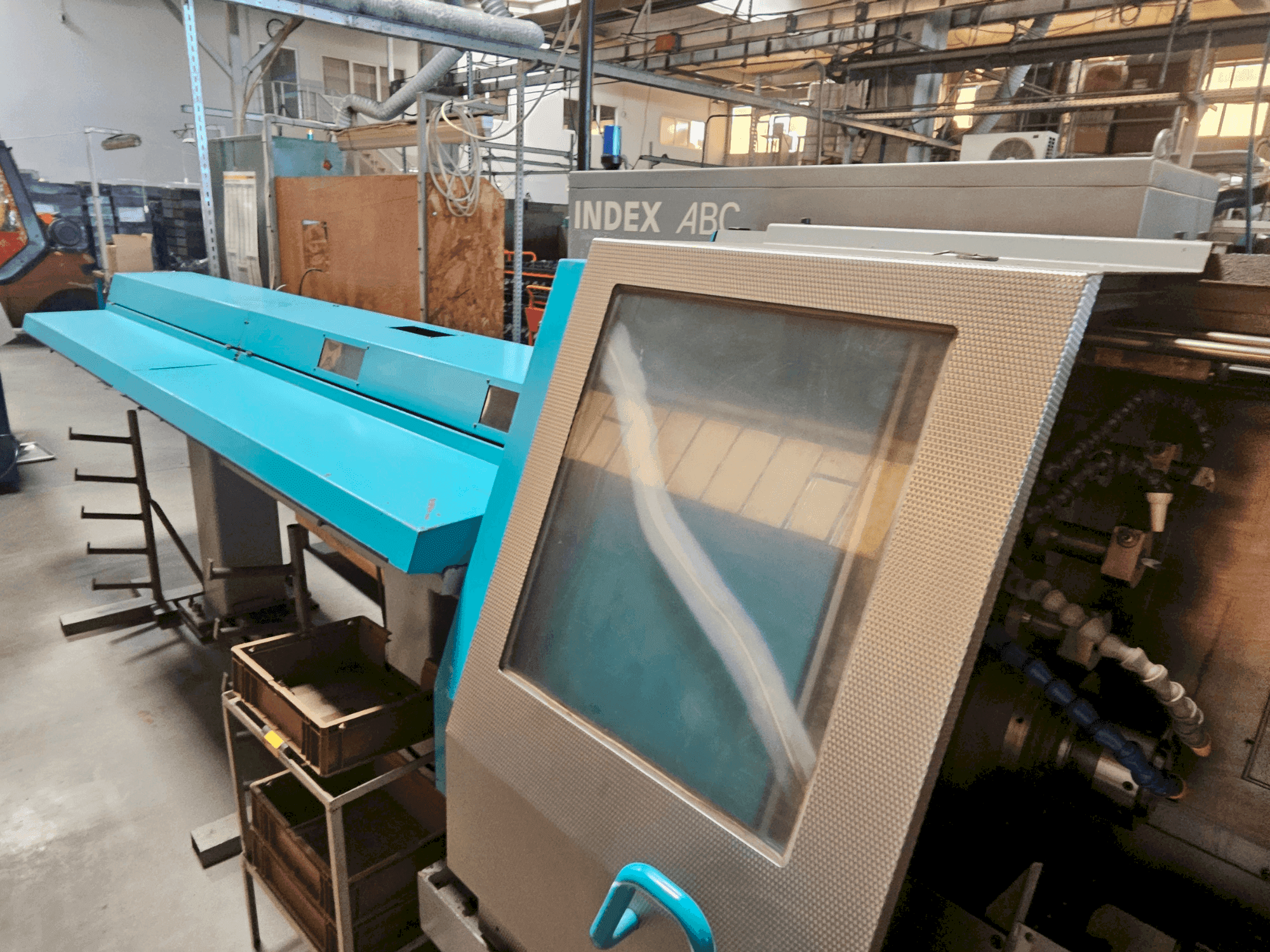 Вид станка Index ABC  спереди