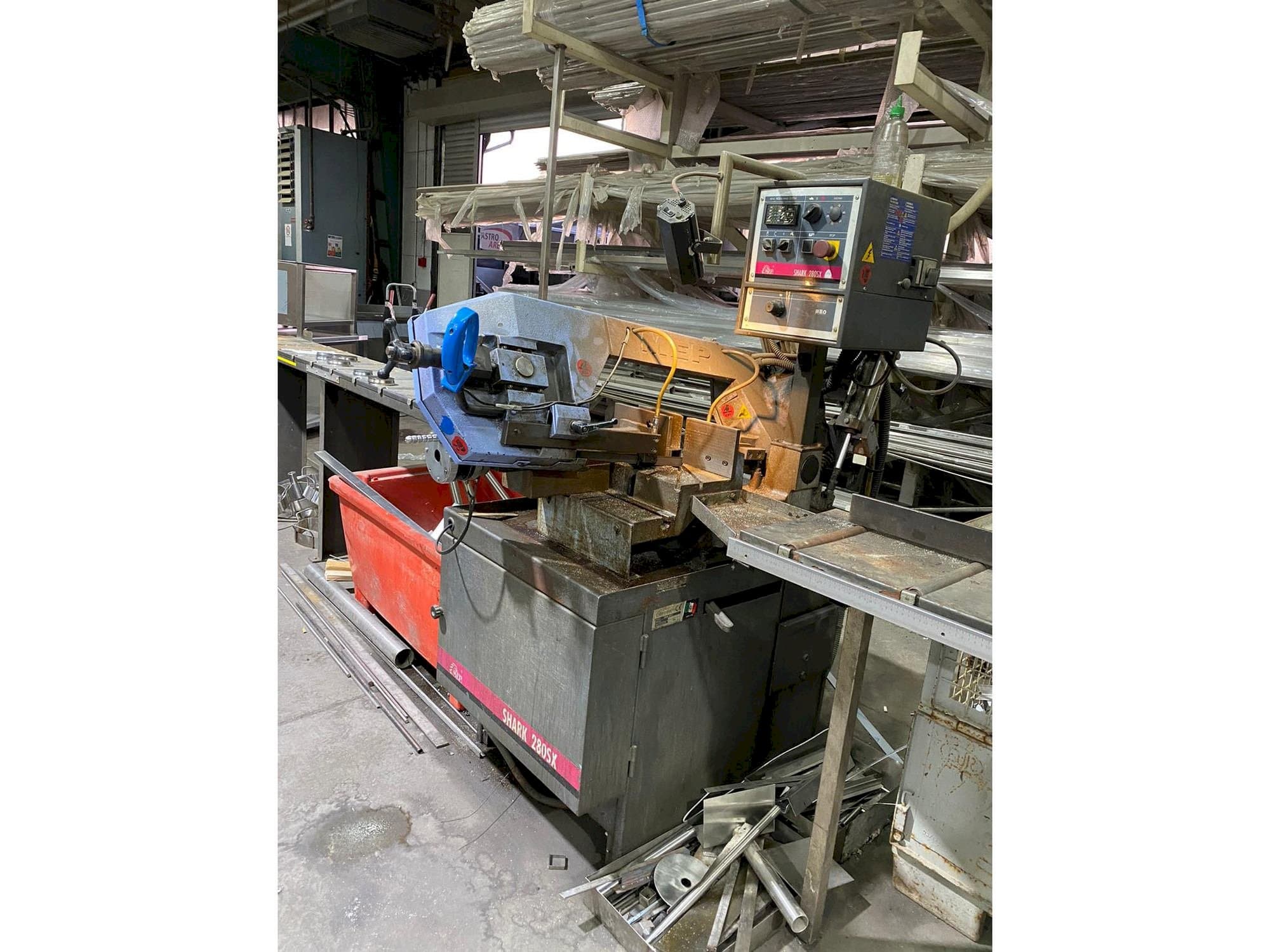 Вид станка Nisshinbo MAP-750  спереди