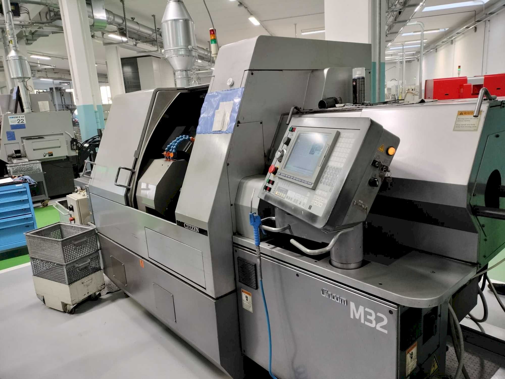 Вид станка Citizen CINCOM M32V  спереди