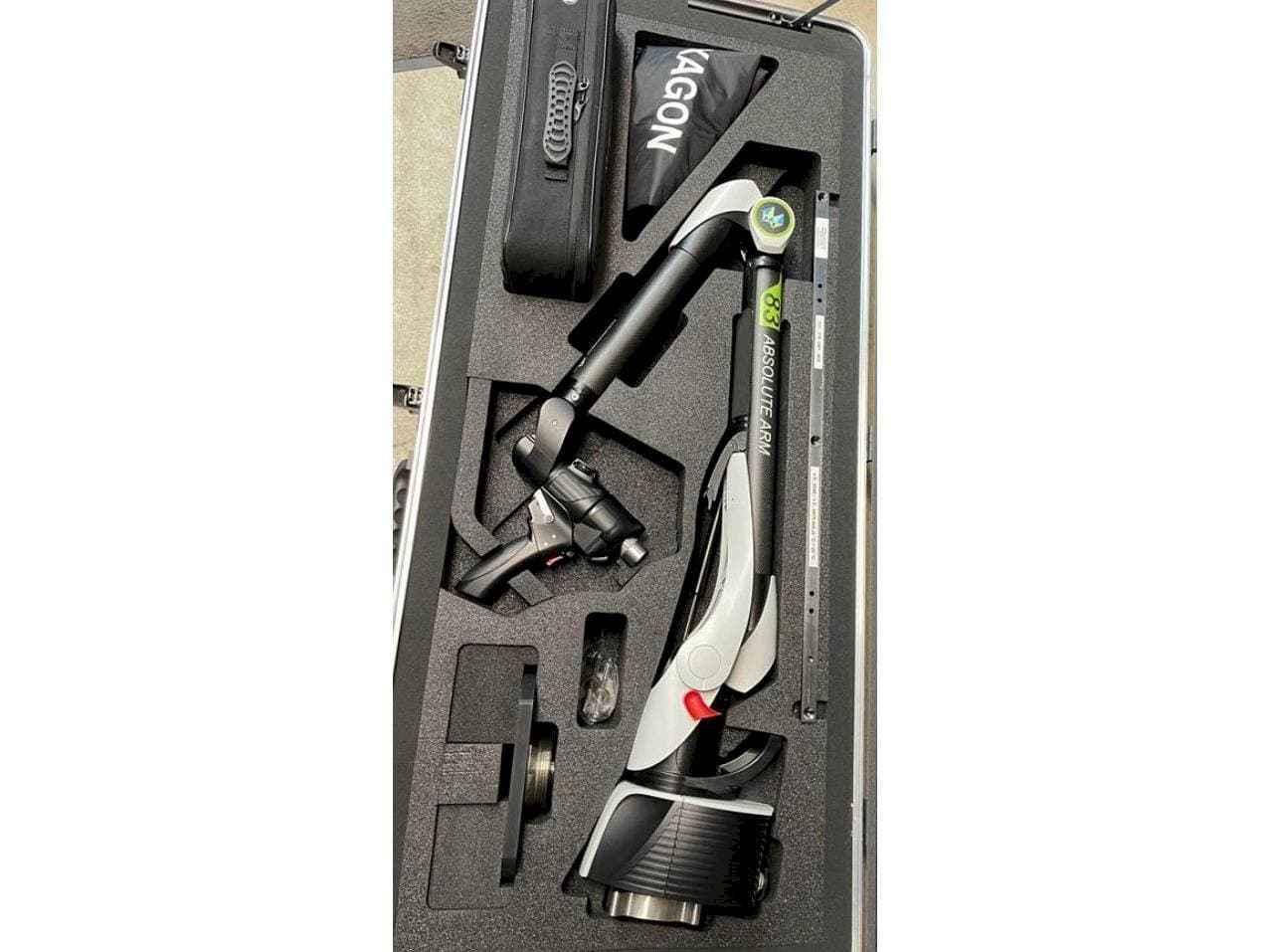 Вид станка Hexagon RA8 V1  спереди