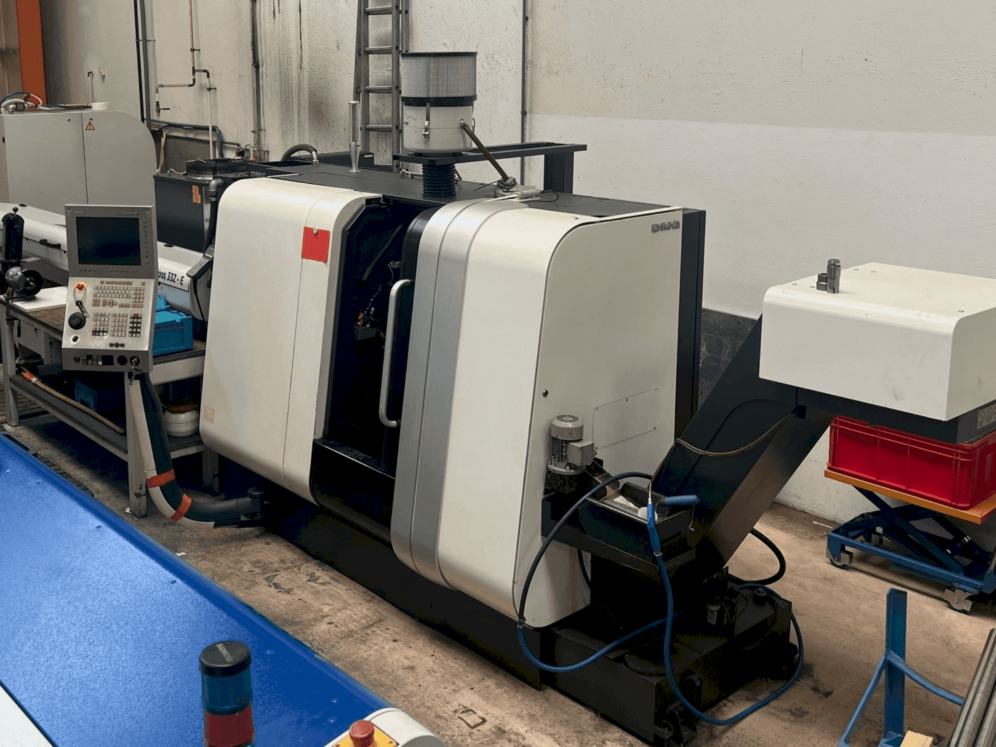 Вид станка Gildemeister Sprint 20-8  спереди