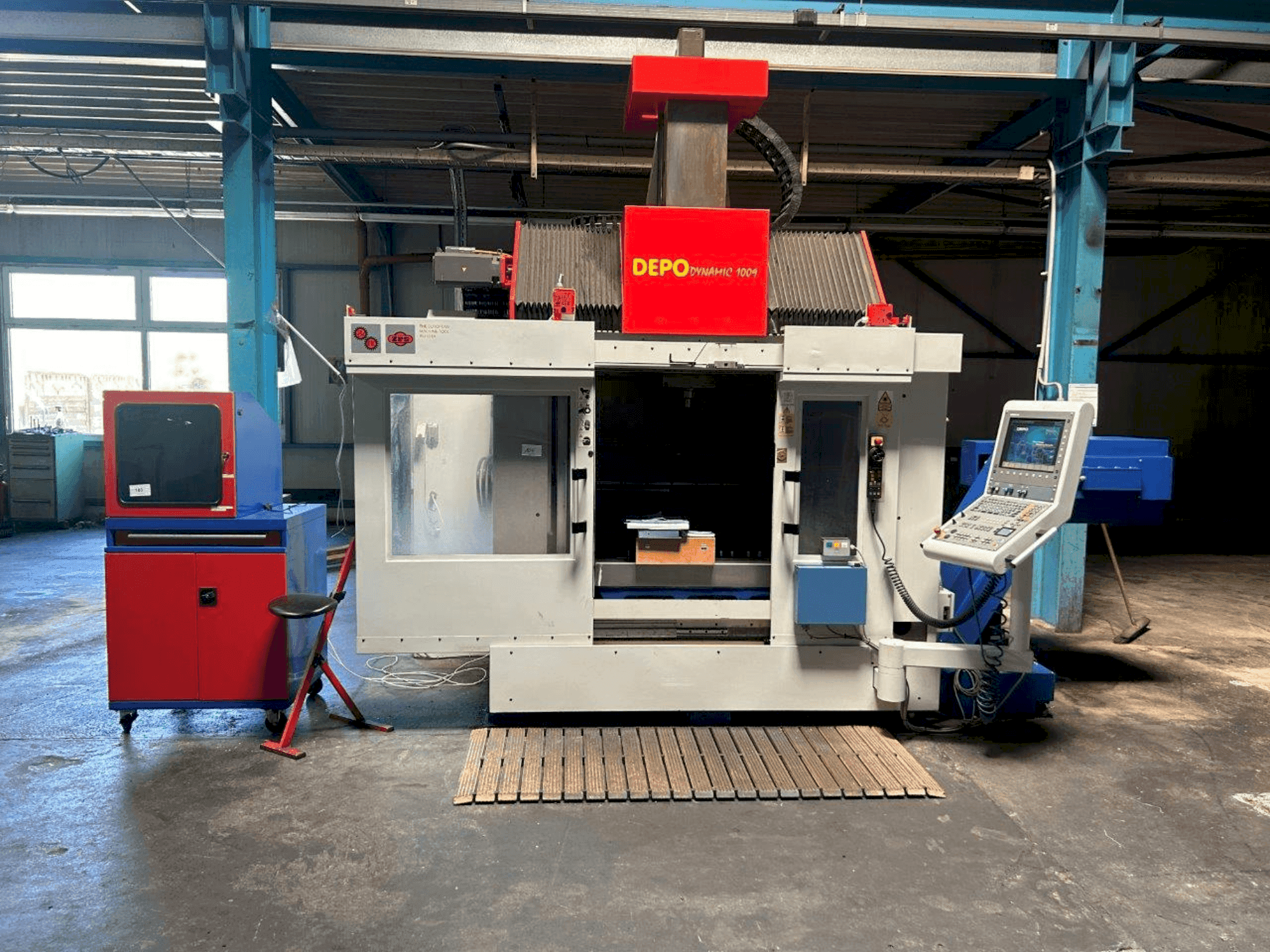 Вид станка DEPO Dynamic 1009  спереди