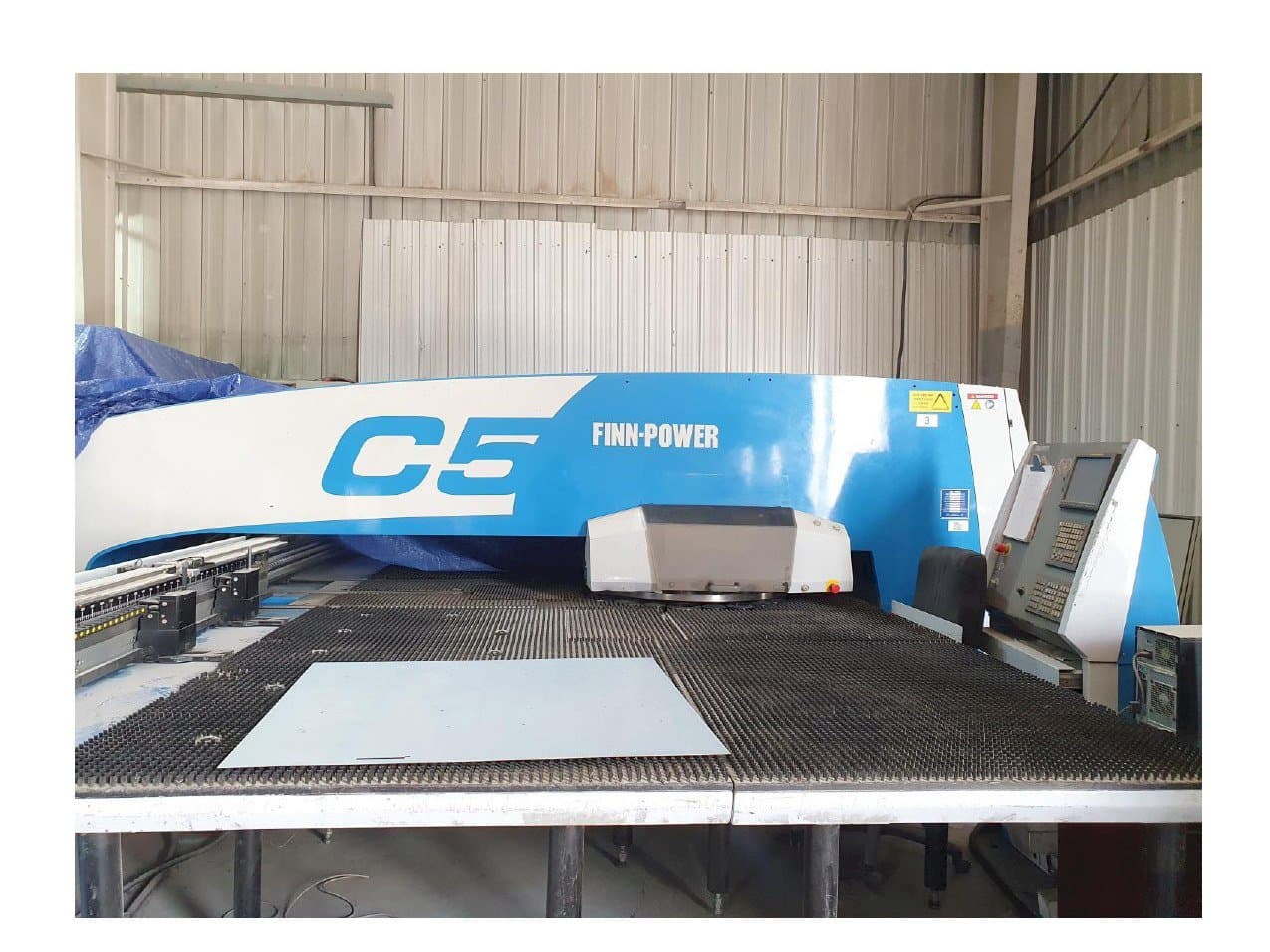 Вид станка Finn-Power C5  спереди