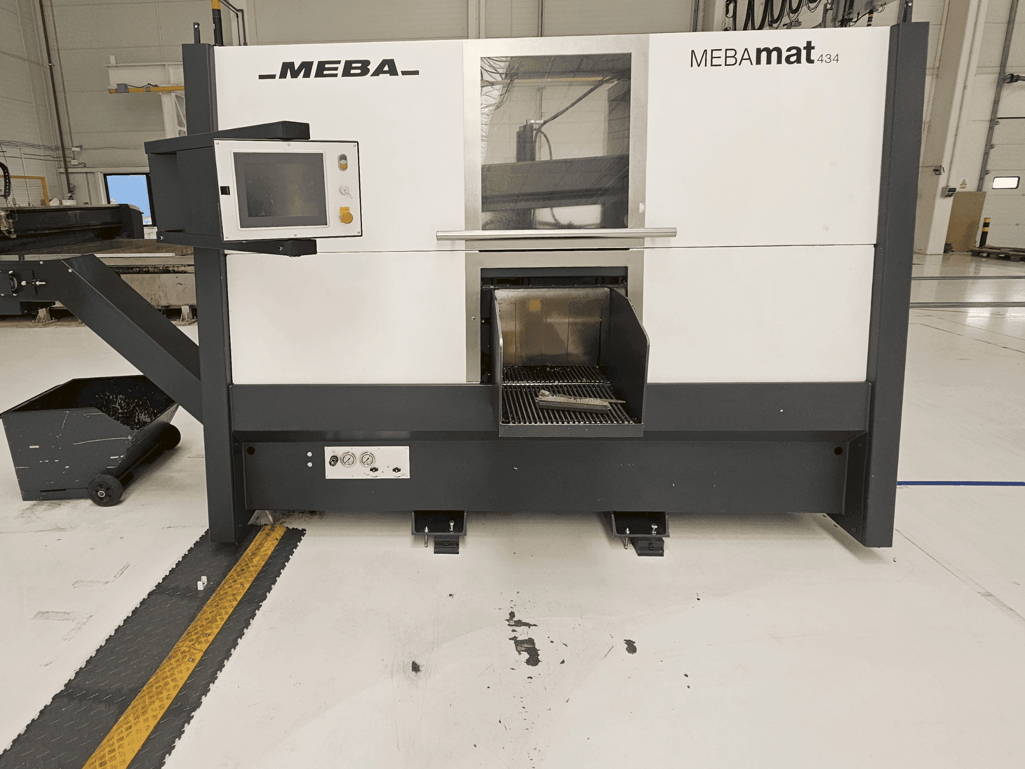 Вид станка MEBA MEBAmat 434  спереди