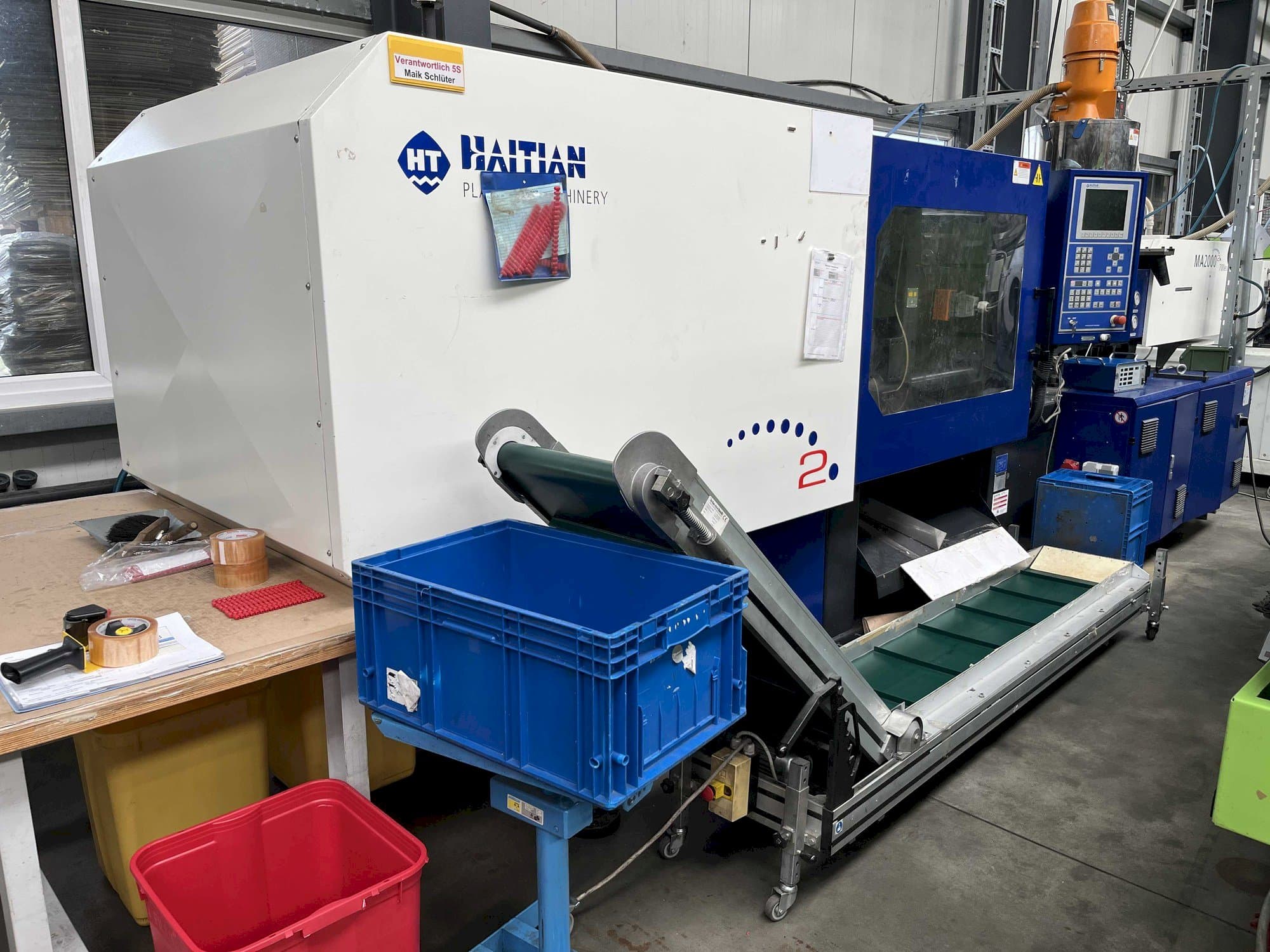 Вид станка HAITIAN MA2000 II/700eco  спереди