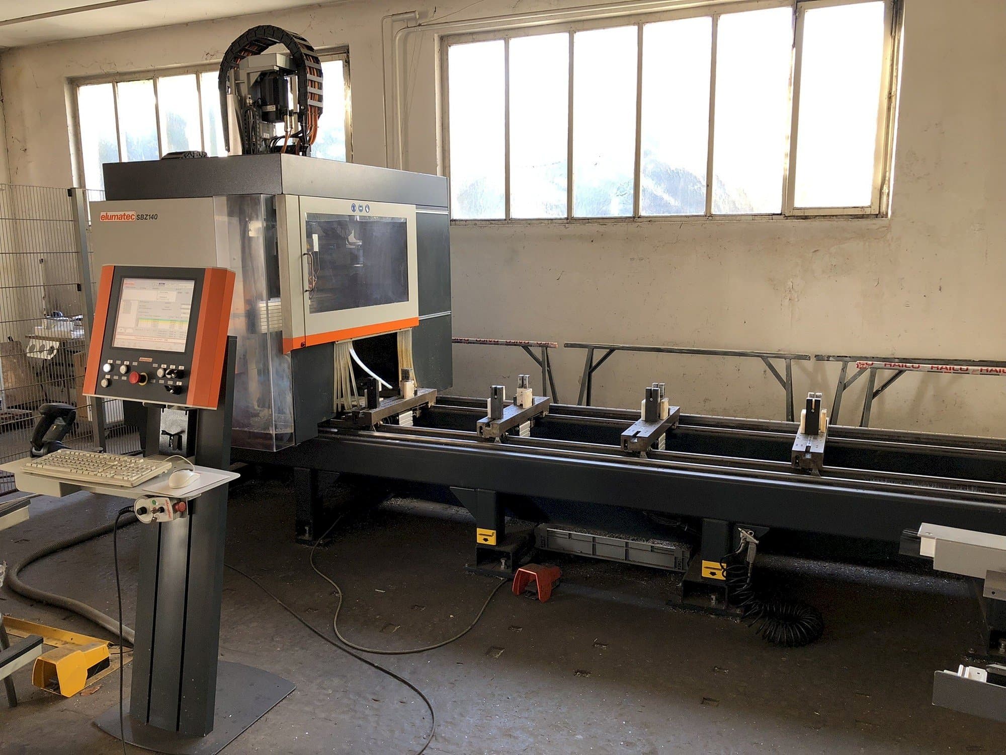 Вид станка Elumatec SBZ 140/60  спереди