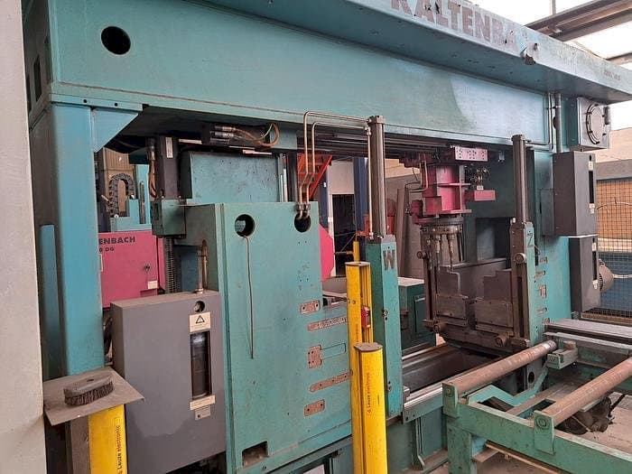 Вид  станка с KALTENBACH KDX5 1015  правой стороны