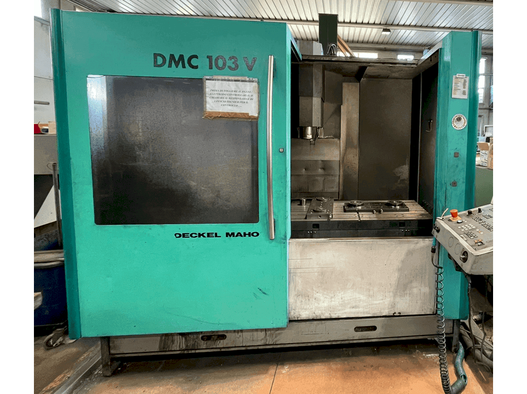 Вид станка DECKEL MAHO DMC 103  спереди