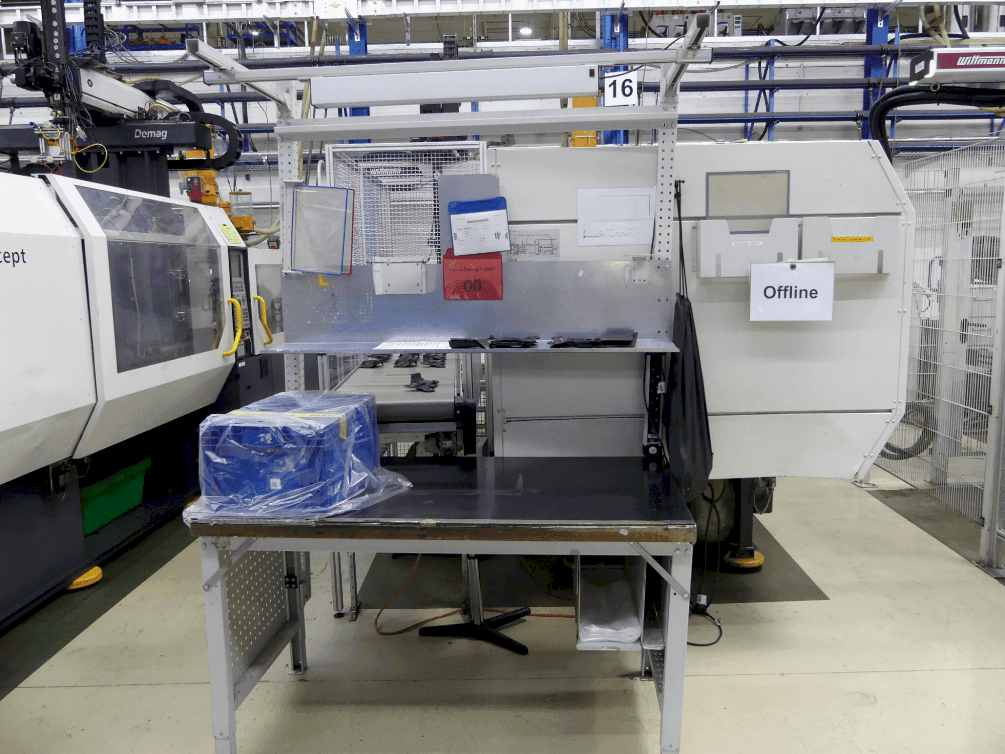 Вид станка DEMAG Ergo-Tech 250-1450  спереди