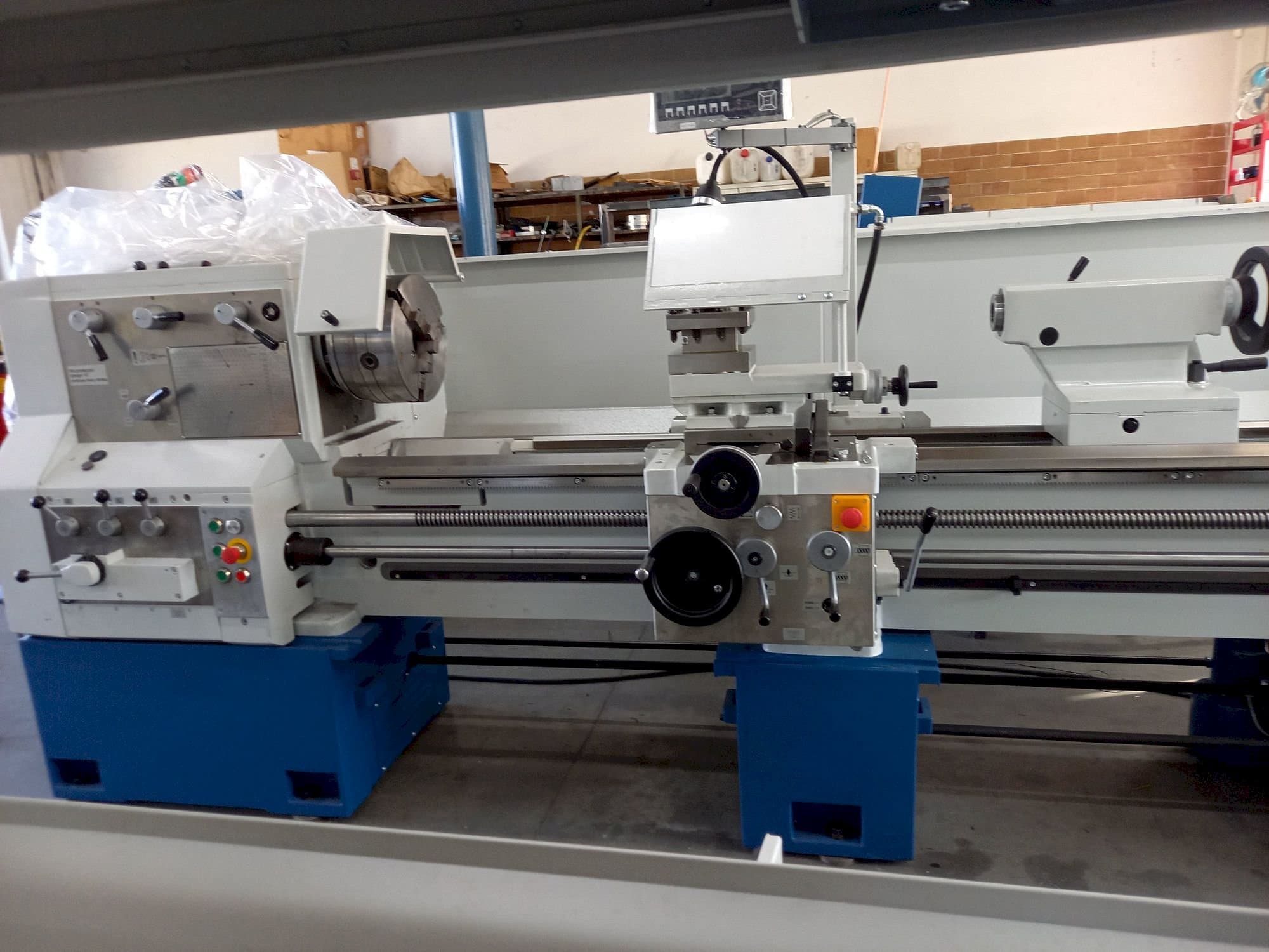 Вид станка TUJ 50M x2000  спереди