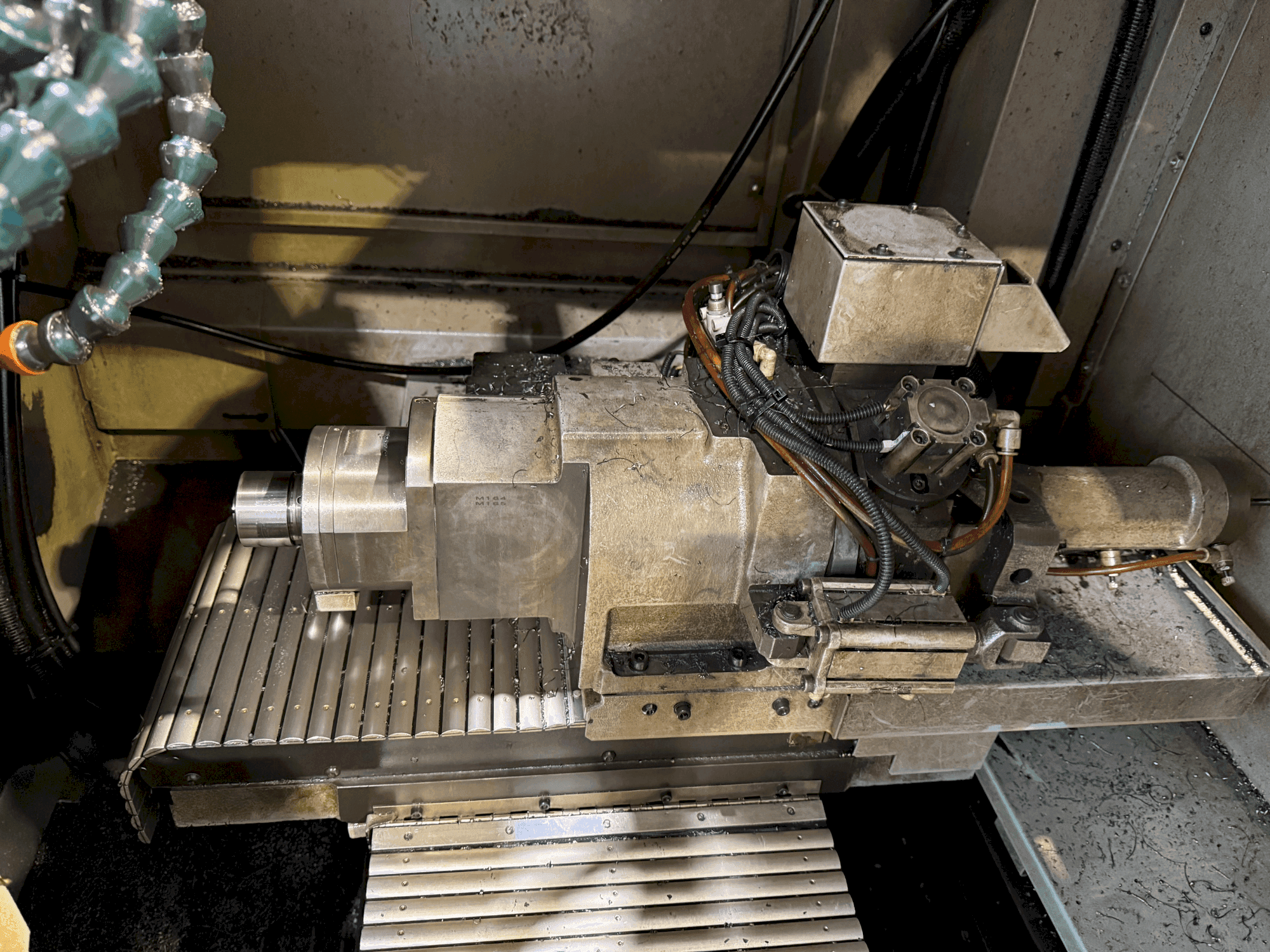 Вид станка TSUGAMI HS207  спереди