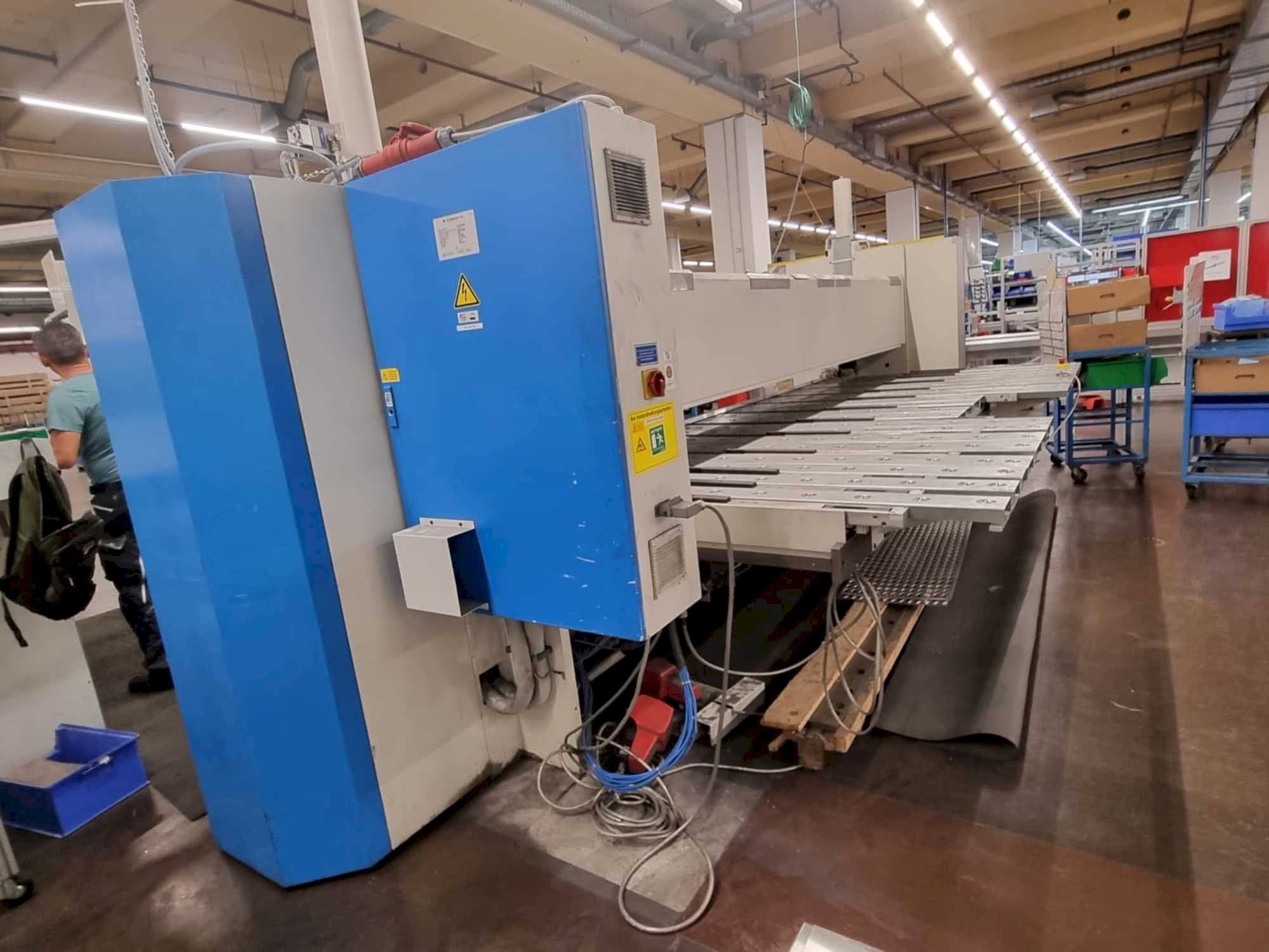 Вид  станка с SCHRODER-FASTI FP40-40/03  правой стороны