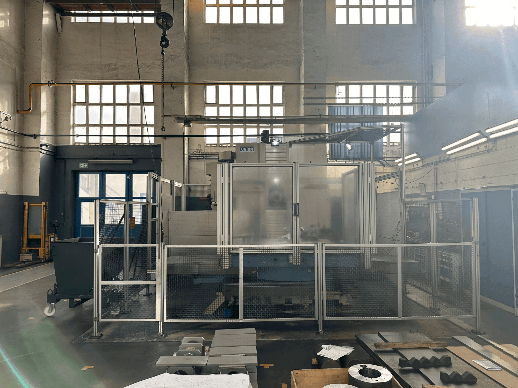 Вид станка Union TC 110  спереди