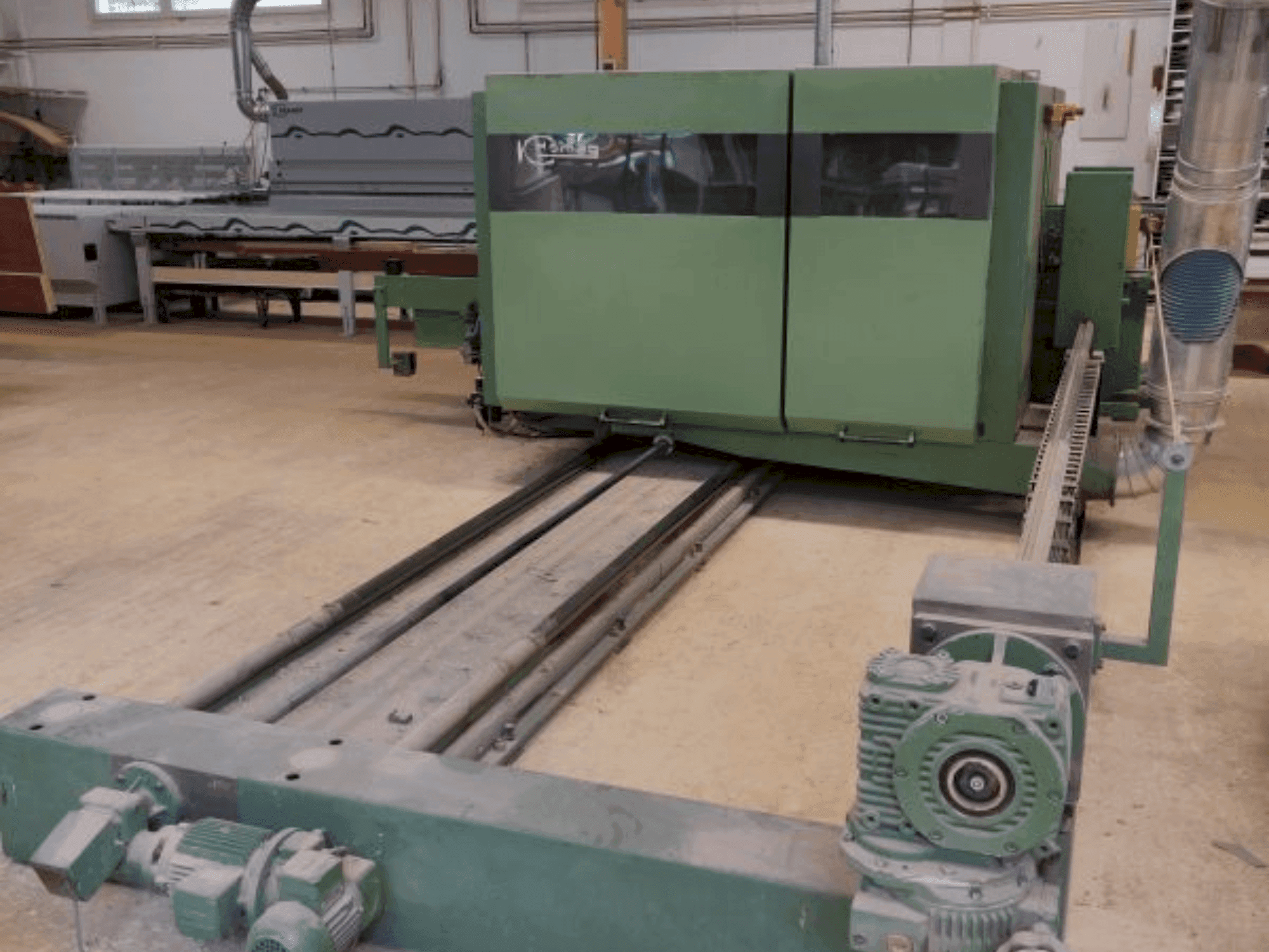 Вид станка HOMAG WEINMANN FLO 23  спереди