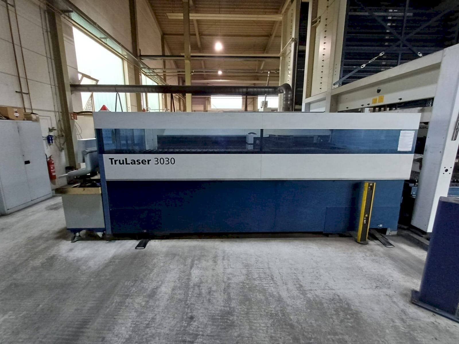 Вид станка TRUMPF TruLaser 3030  спереди