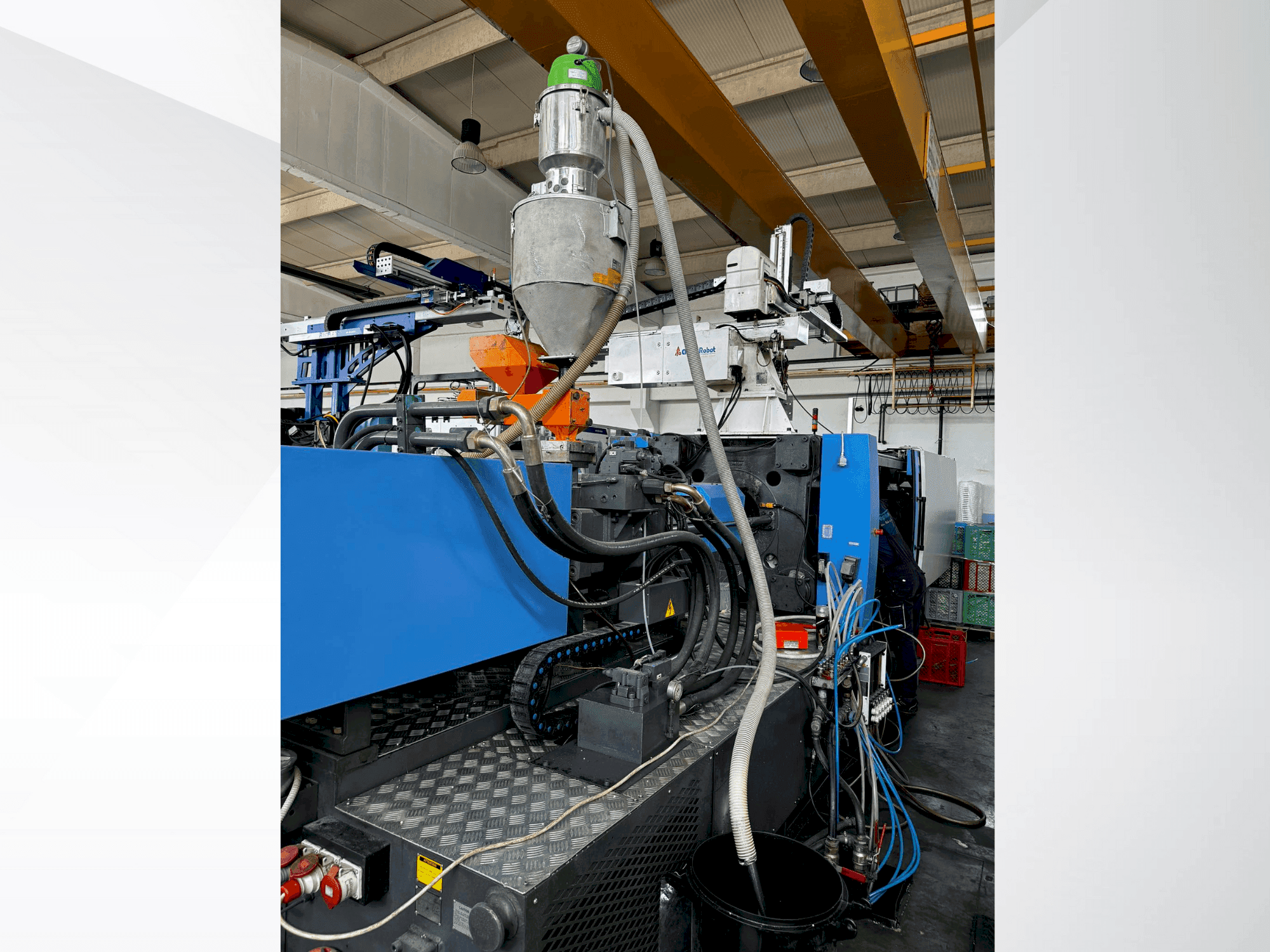 Вид станка HAITIAN MA-4700 (2011)  спереди