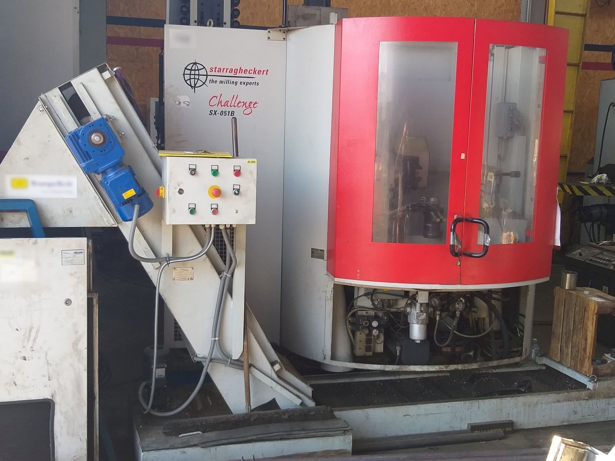 Вид станка Starrag SX-051B  спереди