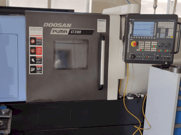 Вид станка DOOSAN Puma GT3100  спереди