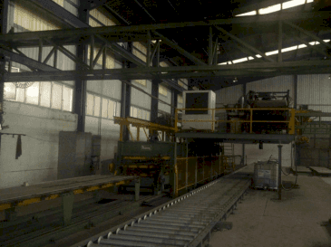 Вид станка MANNI Sandwich Panel Production Line  спереди