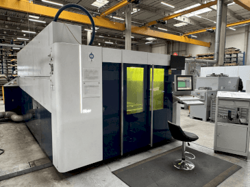 Вид станка TRUMPF TruLaser 5030 Fiber  спереди