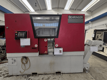 Вид станка Behringer HBE 511 A  спереди