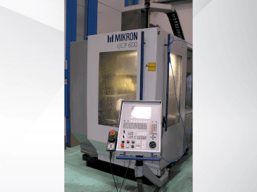 Вид станка MIKRON UCP 600  спереди