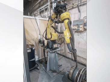 Вид станка FANUC ARC Mate 100iC  спереди